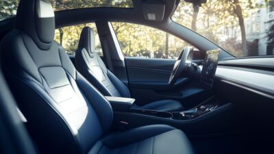 Le confort de conduite peut-il orienter votre choix entre Tesla Model Y et Volkswagen ID.4 ?